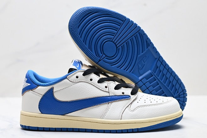 Jordan 1 Low x Travis Scott